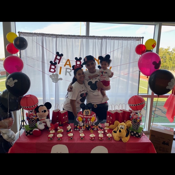 Meet your Posher, Brianna - Picture 1 of 3